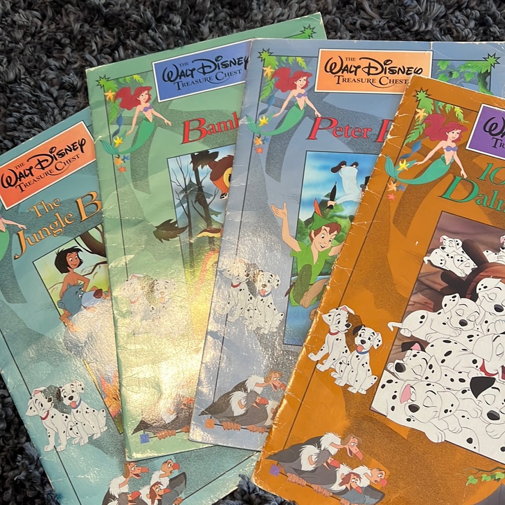 Extra large Disney’s paperback books